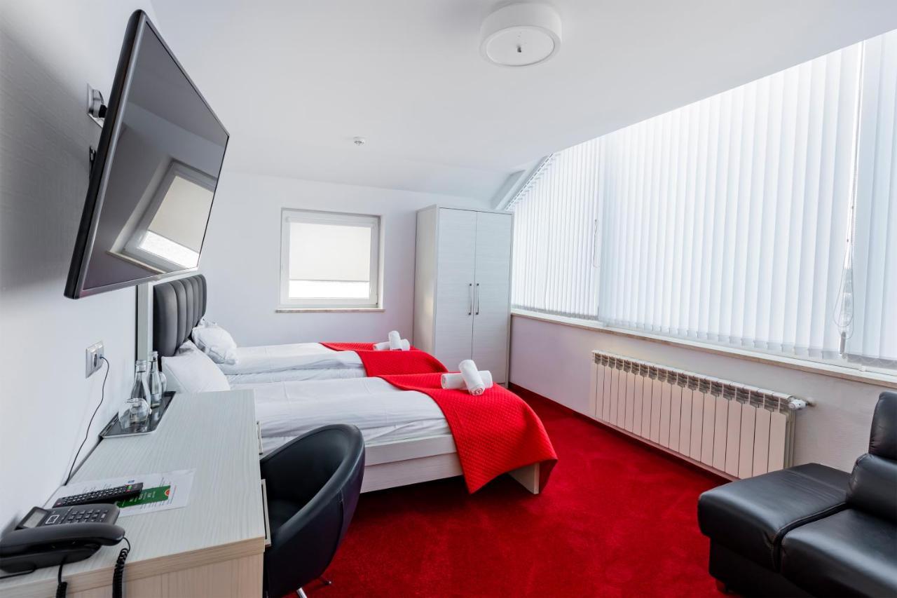 Hostel Stacja Snu Bytów Exteriér fotografie